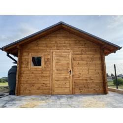 DOMEK "BRATEK" Z BALI PROFILOWANYCH 16 m2