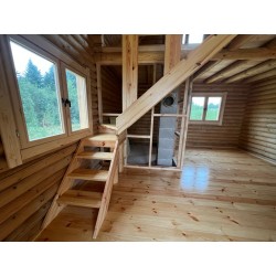 DOMEK Z BALI DREWNIANYCH