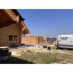 DOM Z BALI DREWNIANYCH - DOMEK Z BALI LETNISKOWY/CAŁOROCZNY 35m2 + PODDASZE